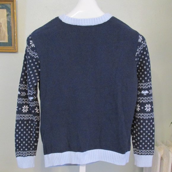 Game of Thrones Holiday Sweater - Picture 2 of 4